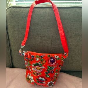 🌺LNWOT🌺VERA BRADLEY🌺Crossbody Bag🌺